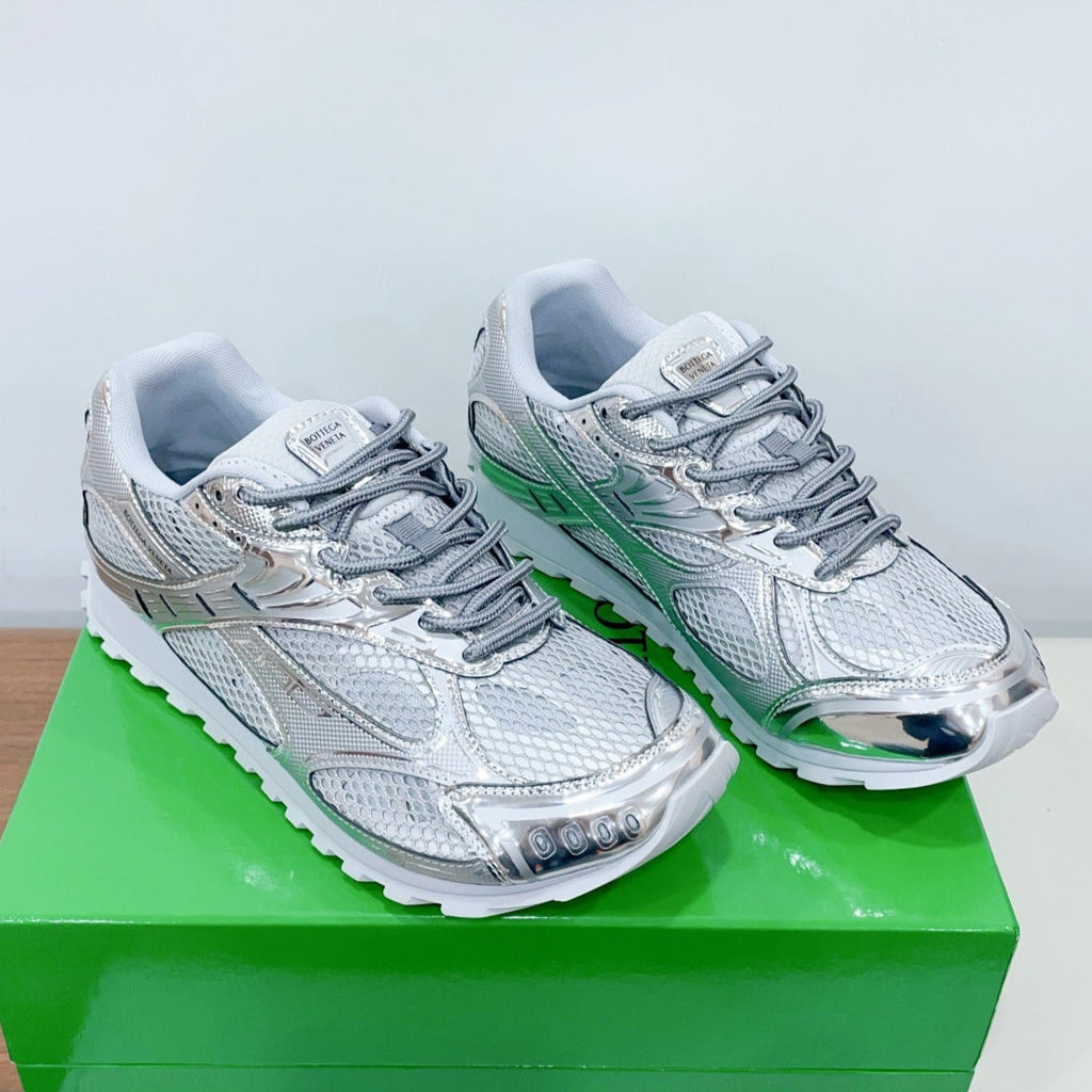 BOTTEGA VENETA ORBIT SNEAKER IN SILVER TECHNICAL FABRIC AND METALLIC MESH