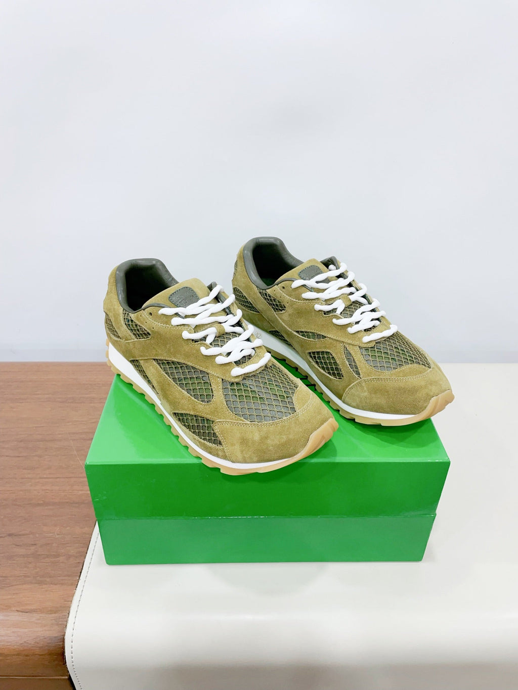 BOTTEGA VENETA ORBIT SNEAKER IN OLIVE GREEN SUEDE AND TECHNICAL MESH