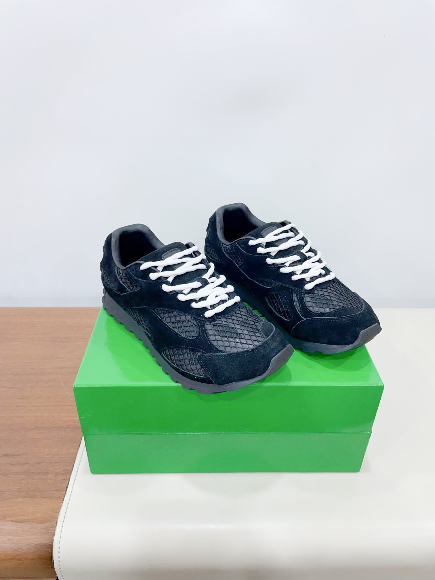 BOTTEGA VENETA ORBIT SNEAKER IN BLACK SUEDE AND TECHNICAL MESH