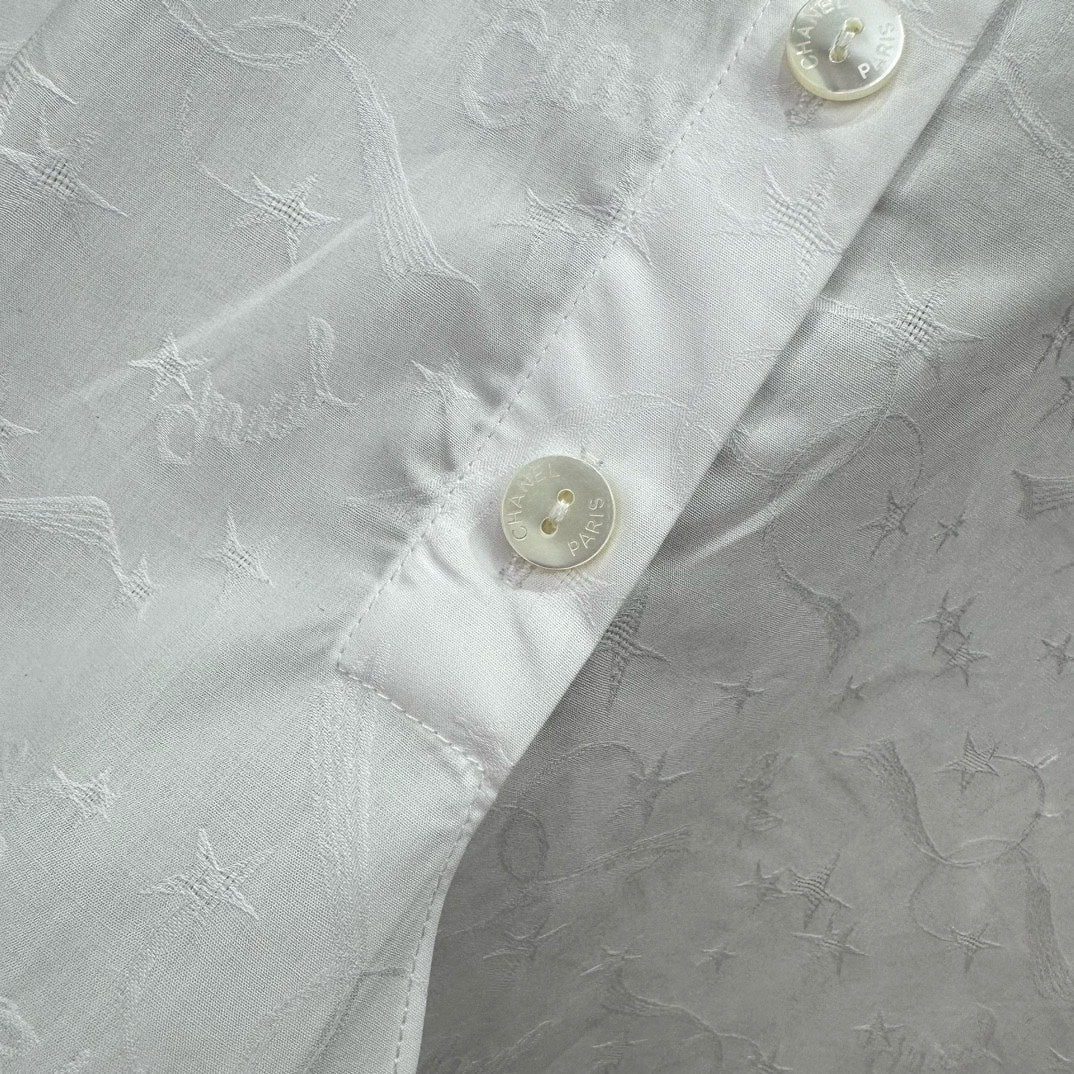 CHANEL 26S SHORT-SLEEVE SHIRT 724
