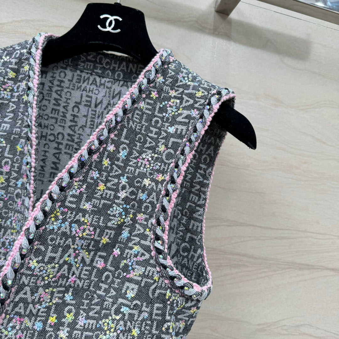 CHANEL 26S DENIM VEST 726