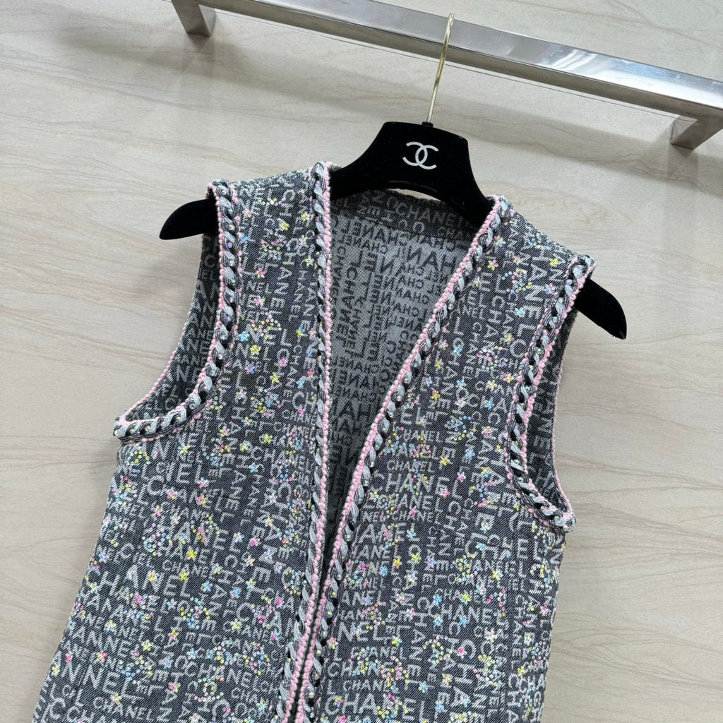 CHANEL 26S DENIM VEST 726