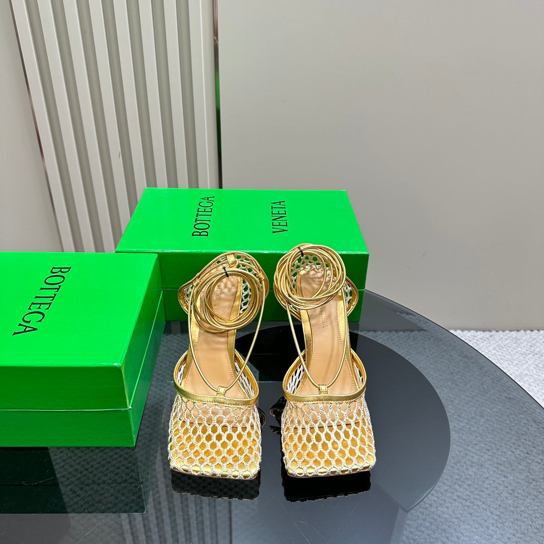 BOTTEGA VENETA STRETCH HIGH HEELS 9 CM IN GOLD METALLIZE MESH AND LEATHER