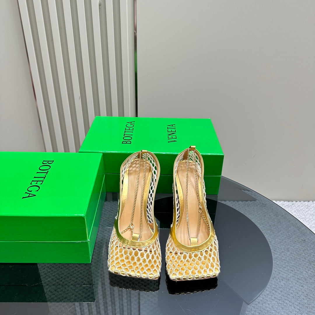 BOTTEGA VENETA HIGH PUMP 9 CM IN GOLD METALLIZE MESH AND LEATHER