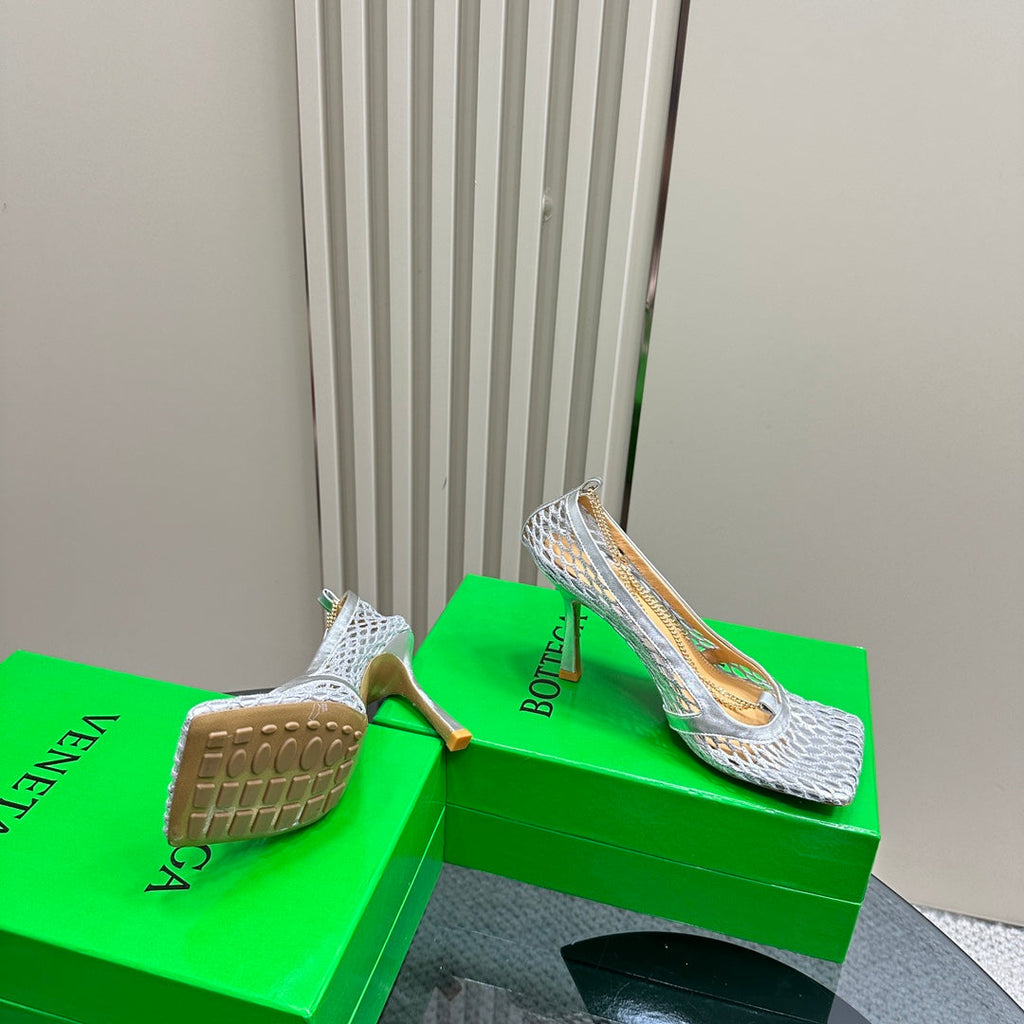 BOTTEGA VENETA HIGH PUMP 9 CM IN SILVER METALLIZE MESH AND LEATHER