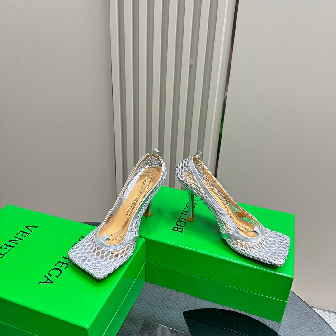 BOTTEGA VENETA HIGH PUMP 9 CM IN SILVER METALLIZE MESH AND LEATHER