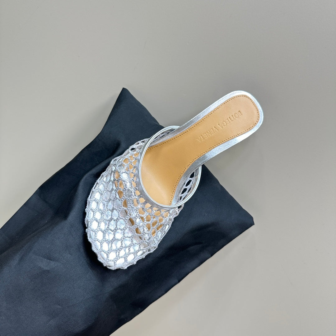 BOTTEGA VENETA HIGH MULE 9 CM IN SILVER METALLIZE MESH AND LEATHER