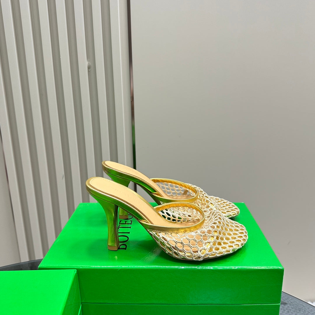 BOTTEGA VENETA HIGH MULE 9 CM IN GOLD METALLIZE MESH AND LEATHER