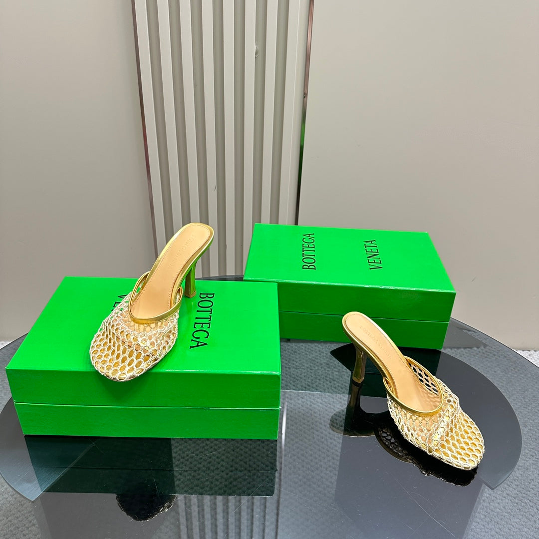 BOTTEGA VENETA HIGH MULE 9 CM IN GOLD METALLIZE MESH AND LEATHER