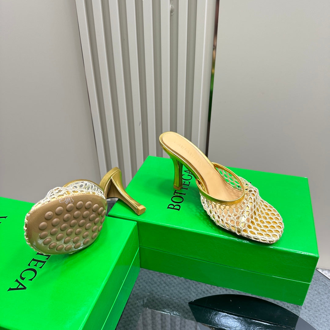 BOTTEGA VENETA HIGH MULE 9 CM IN GOLD METALLIZE MESH AND LEATHER