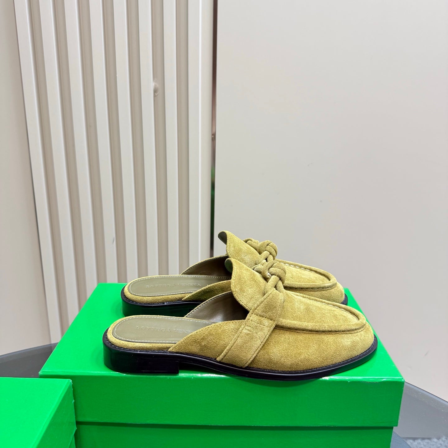 BOTTEGA VENETA ASTAIRE MULE IN OLIVE GREEN SUEDE
