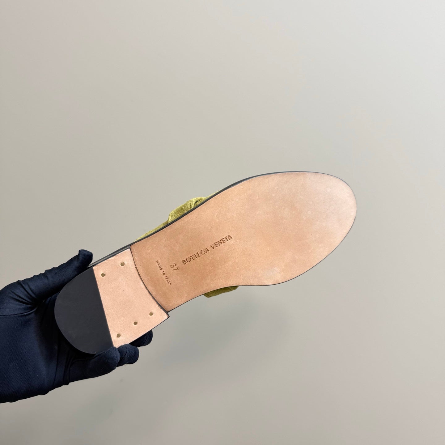 BOTTEGA VENETA ASTAIRE MULE IN OLIVE GREEN SUEDE