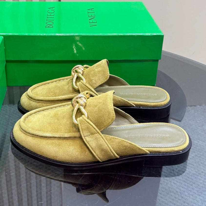 BOTTEGA VENETA ASTAIRE MULE IN OLIVE GREEN SUEDE WITH GOLD HARDWARE