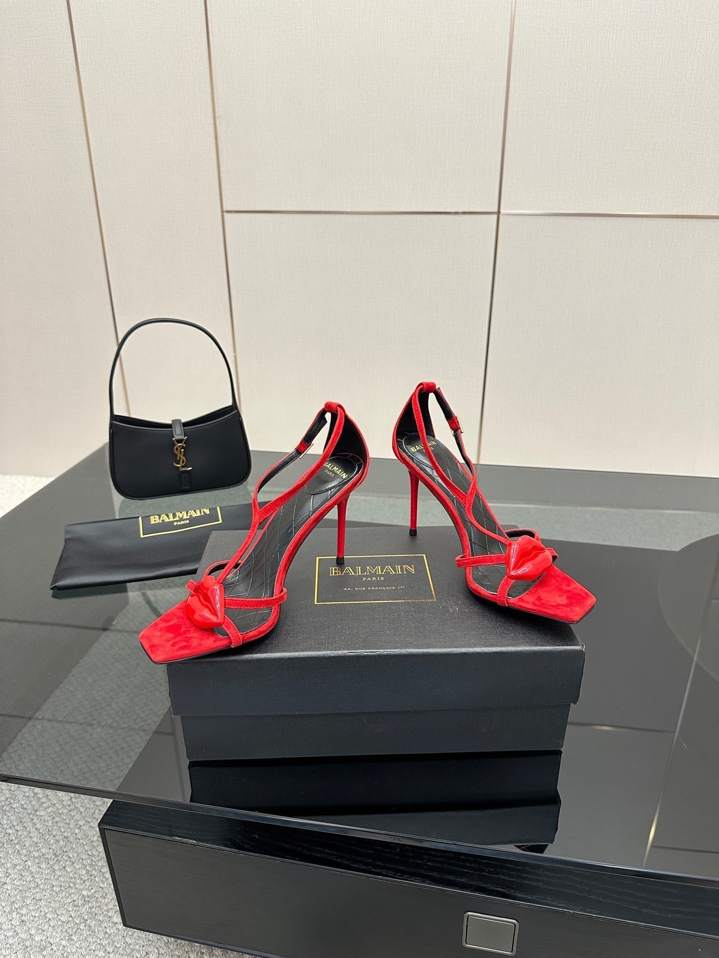 BALMAIN 25S LIPS SANDALS 10 IN CRIMSON RED SUEDE