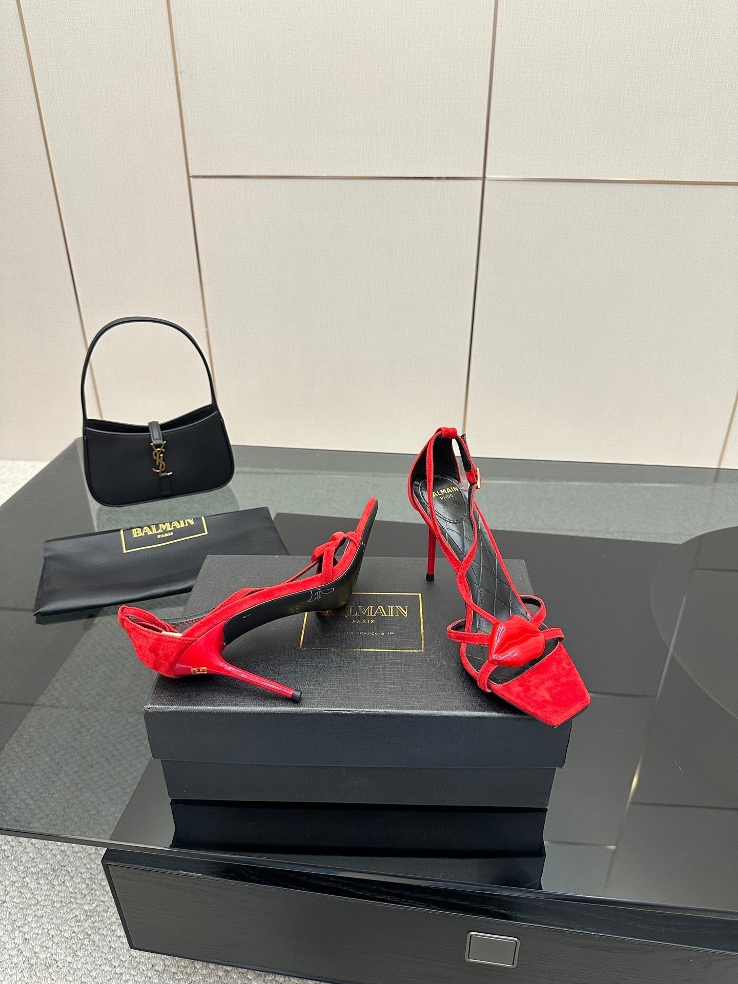 BALMAIN 25S LIPS SANDALS 10 IN CRIMSON RED SUEDE