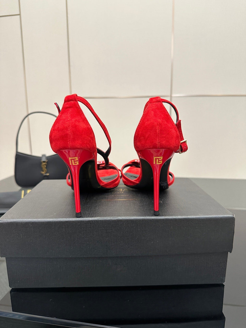 BALMAIN 25S LIPS SANDALS 10 IN CRIMSON RED SUEDE