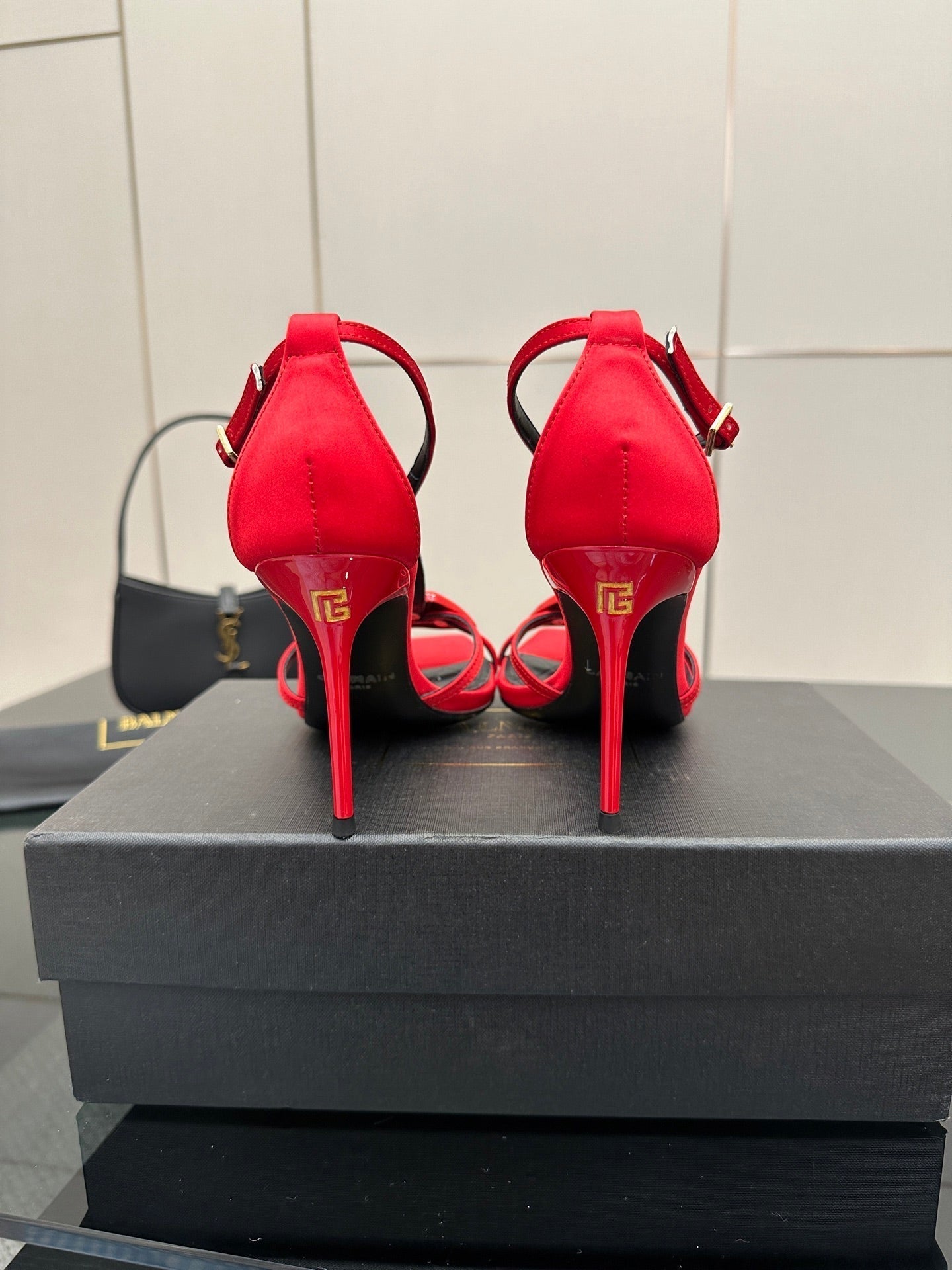 BALMAIN 25S LIPS SANDALS 10 IN CRIMSON RED SATIN