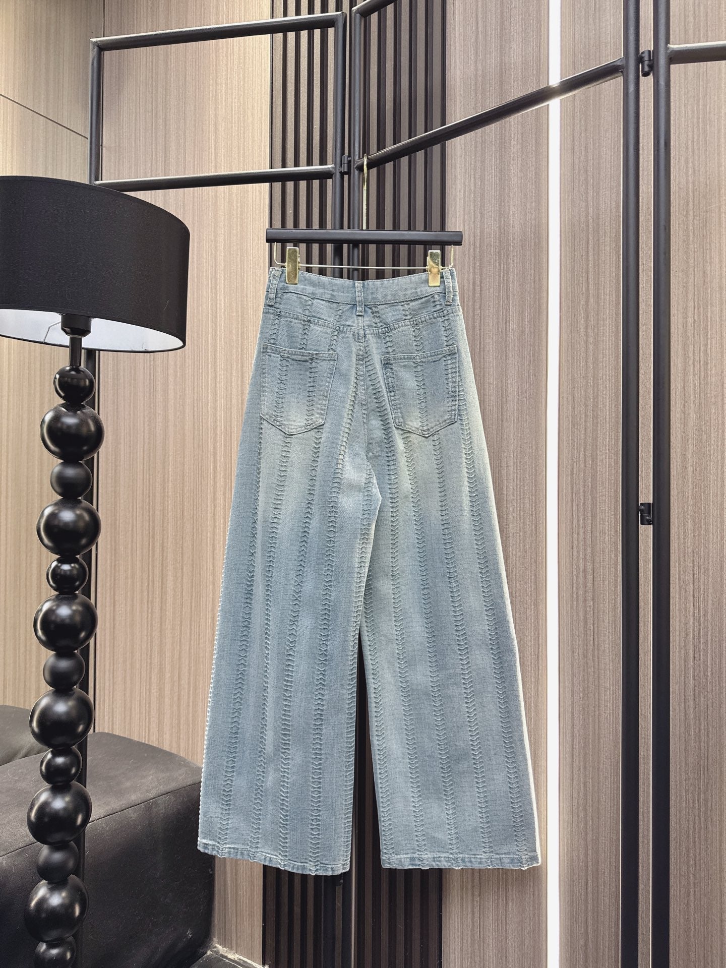 CHANEL 26S STRAIGHT-LEG JEANS 816