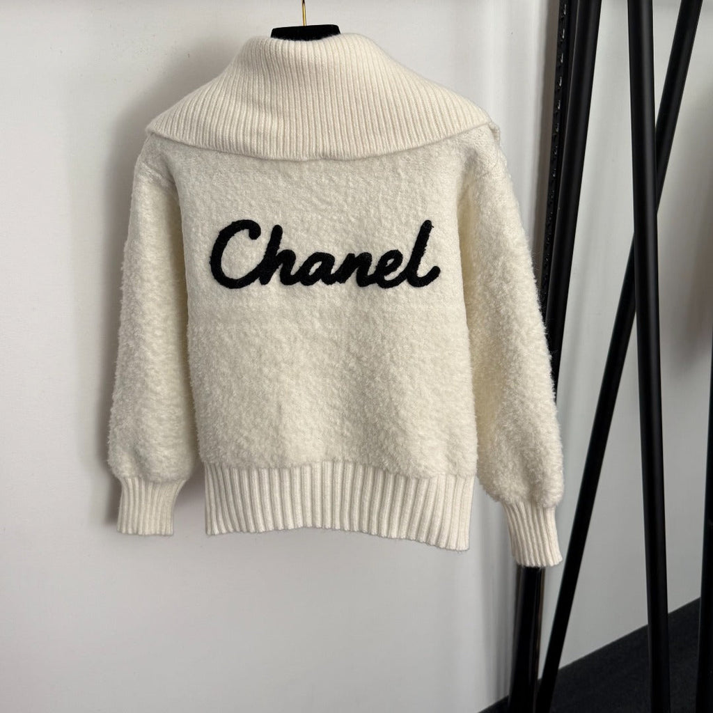 CHANEL 25S CARDIGAN 561