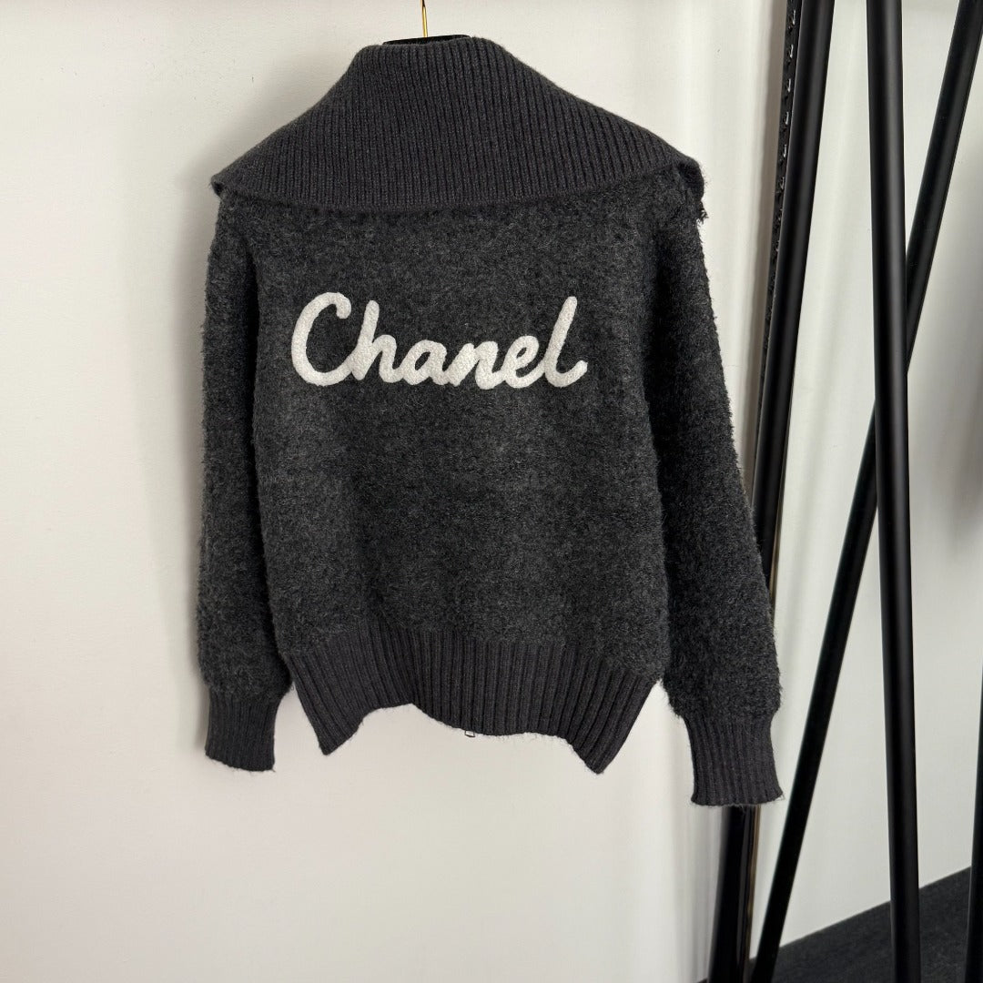 CHANEL 25S CARDIGAN 562