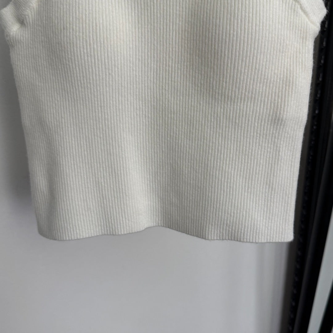 CHANEL 25S HALTER NECK TOP 556