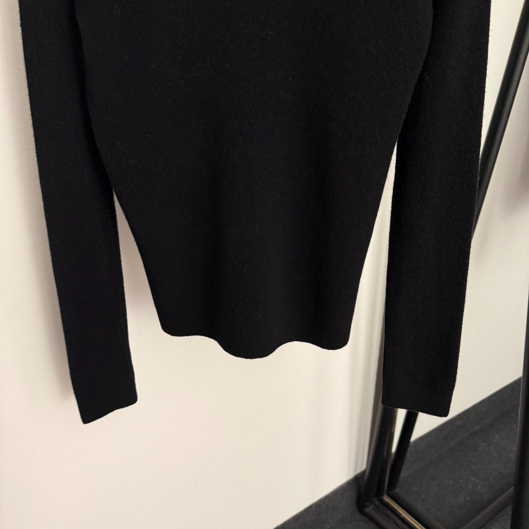 CHANEL 26S HIGH-NECK KNIT SWEATER 764