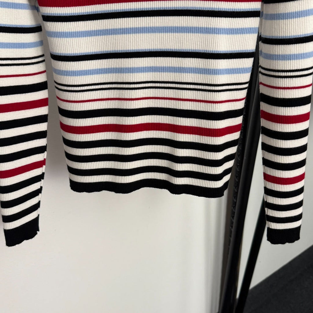 CHANEL 26S COLLARED SWEATER 837